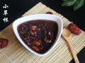 红豆红枣枸杞黑米粥的做法