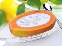 木瓜炖牛奶做法