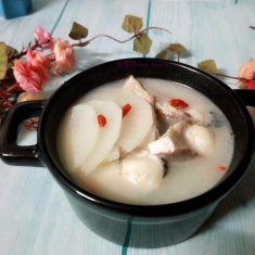 黑鱼白萝卜汤的做法