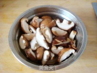 【闽菜】--香菇青菜的做法步骤：3