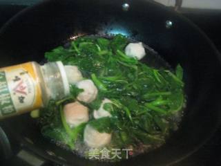 青菜鱼丸汤的做法步骤：4