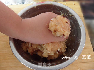 鸡肉丸子  （简单，美味）的做法步骤：8