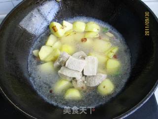 土豆炖冻豆腐的做法步骤：6
