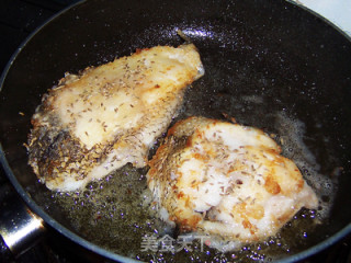 入口即化，肉质细腻的香煎鳕鱼的做法步骤：6