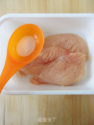 【小零食】 自制炸鸡排的做法步骤：4