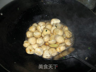 清炒草菇的做法步骤：3