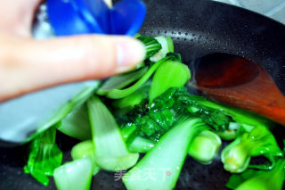 家常清炒油菜的做法步骤：4