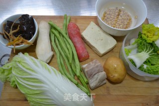 【家常焖饭】（适合老年人营养菜饭）的做法步骤：2