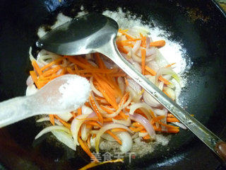 洋葱炒胡萝卜的做法步骤：10