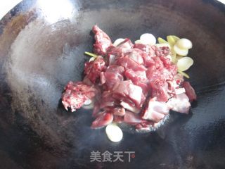 红烧兔肉的做法步骤：2