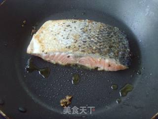 熟吃更营养---柠香三文鱼的做法步骤：3