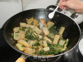 炒牛皮菜的做法步骤：10