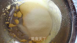 蛋黄溶豆的做法步骤：3