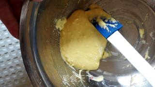 蛋黄溶豆的做法步骤：4