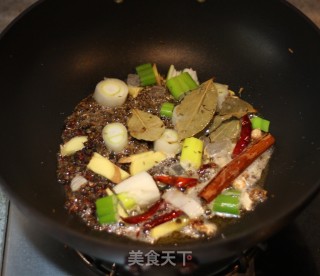 羊蝎子火锅--私家寒冬温暖美食的做法步骤：5