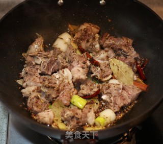 羊蝎子火锅--私家寒冬温暖美食的做法步骤：6