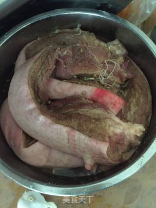 腊肉腌制的做法步骤：3