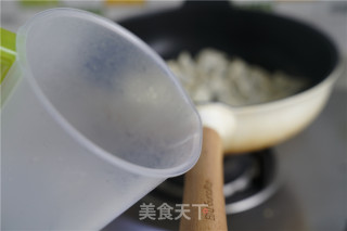 香煎速冻饺子的做法步骤：3