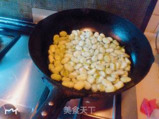 美味的蚕豆的做法步骤：2