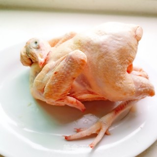 高压锅焖鸡块的做法步骤：1