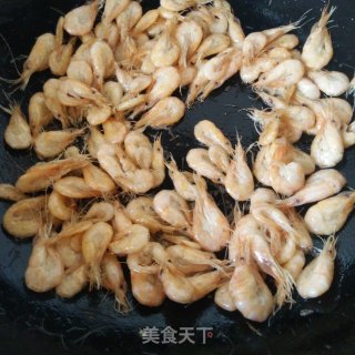 炒小虾的做法步骤：3