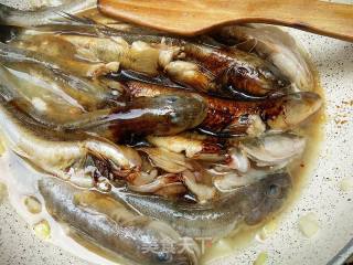 红烧杂鱼 ~鲶鱼的做法步骤：7