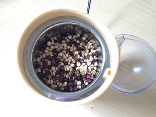 红豆薏米粉的做法步骤：5
