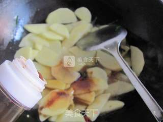 简单家常--炒土豆片的做法步骤：6