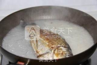 奶白鱼汤的做法步骤：5
