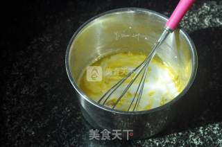 压力锅（电饭煲）做戚风蛋糕（详细做法）的做法步骤：3