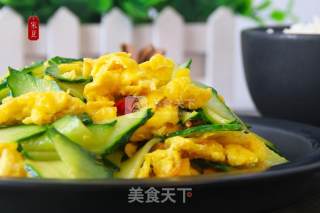 『家夏』家常黄瓜炒鸡蛋 超级美味简单快手菜的做法步骤：6
