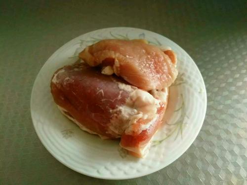 猪肉酸菜炖粉条的做法