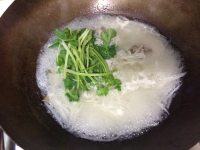 萝卜丝泥猛鱼汤的做法步骤8