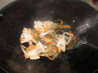 水瓜煮螃蟹的做法步骤4