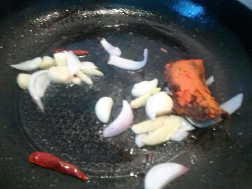 麻辣海鲜锅的做法