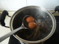 荷香茶叶蛋的做法步骤10