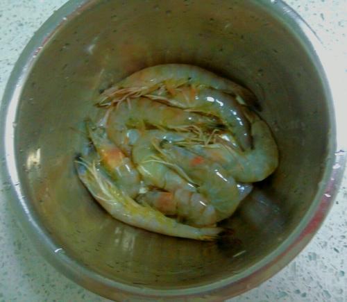 黄油煎虾的做法