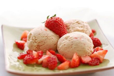草莓冰激凌,草莓冰激凌的做法,草莓冰淇淋