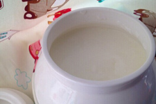 自制酸奶的方法,自制酸奶好吗