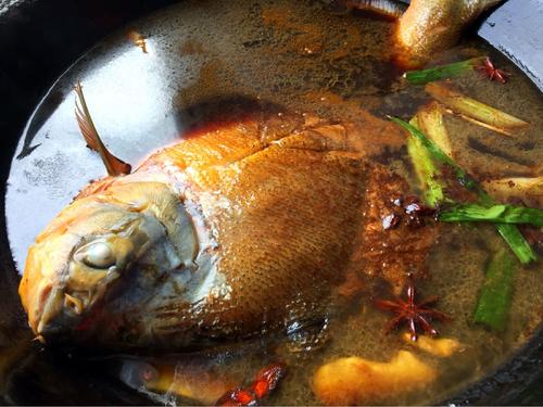 红烧鲳鱼