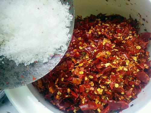 川式辣椒红油的制作方法的做法