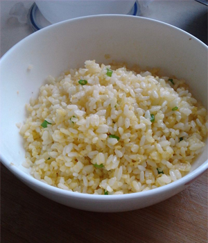 炒大米的做法 炒大米怎么做才好吃 炒大米太粘怎么办