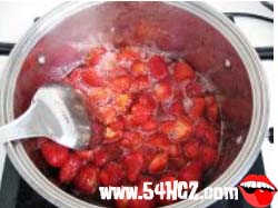 草莓酱的做法4