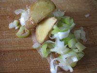 土豆牛肉胡萝卜焖饭的做法步骤3