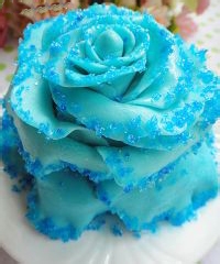 蓝色妖姬翻糖蛋糕怎么做