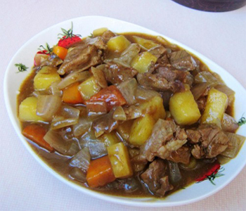 土豆牛肉咖喱饭 土豆牛肉咖喱饭的做法 土豆牛肉咖喱饭配什么汤 土豆牛肉咖喱饭的热量