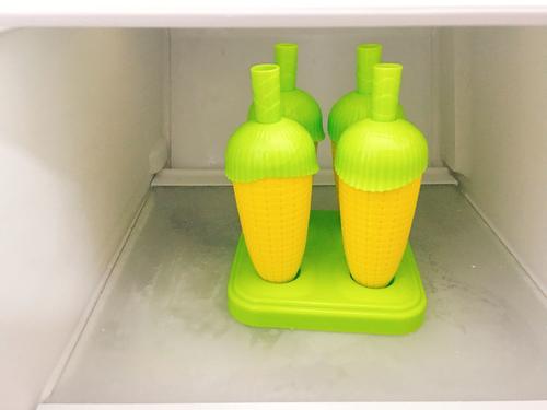 香蕉酸奶冰棒的做法