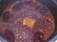 枸杞红枣红豆粥的做法步骤7