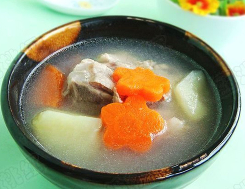 胡萝卜排骨汤