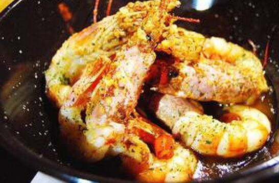 宴客菜之油煎蒜香虾怎么做？